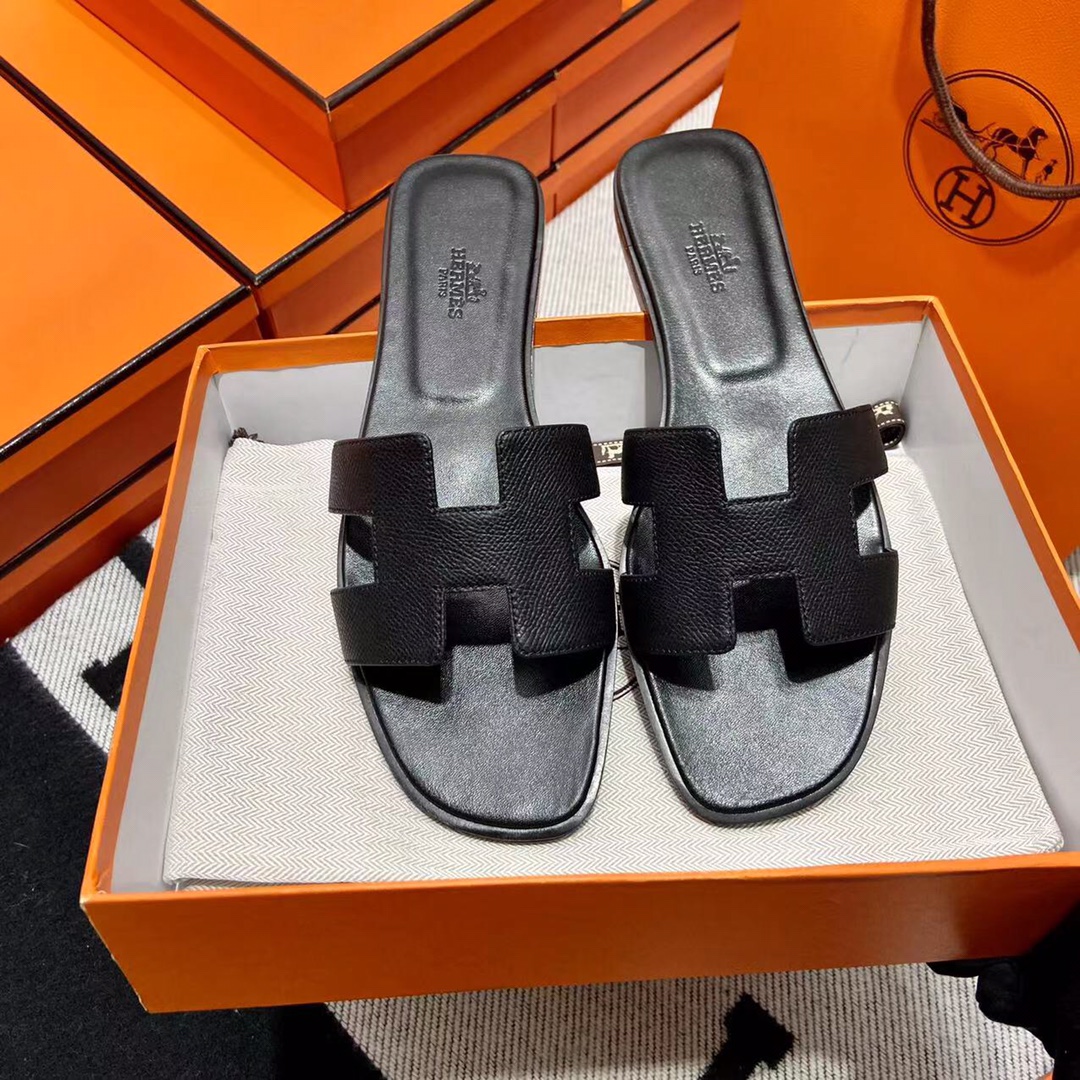 에르메스 올수공 오란 슬리퍼 샌들 앱송 129